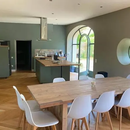 Villa Magnanerie En Plein Coeur D'un Village *